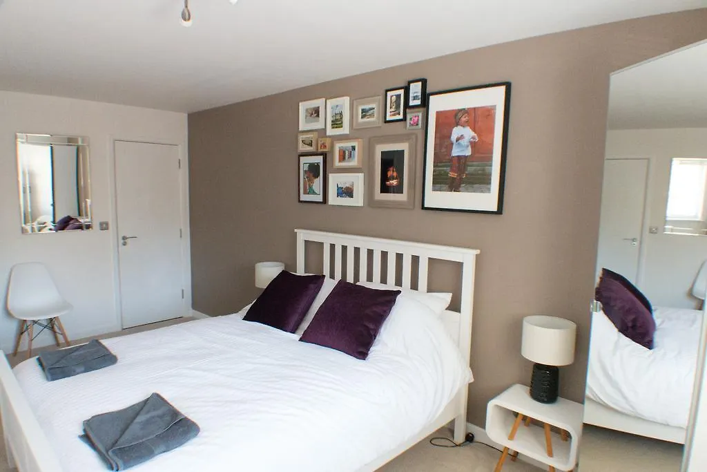 Spacious Central Family Apartment London