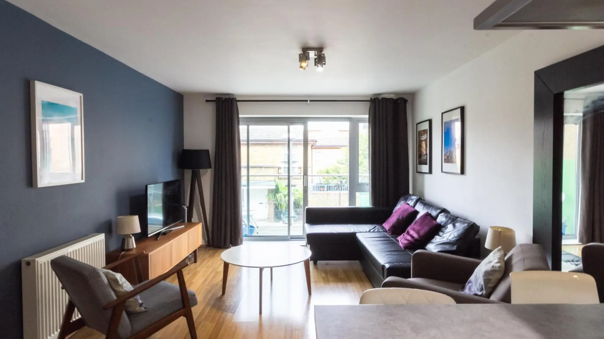 Spacious Central Family Apartment London